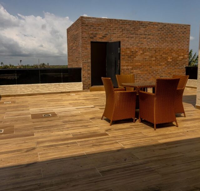 Platimum Apartment outdoor sitting